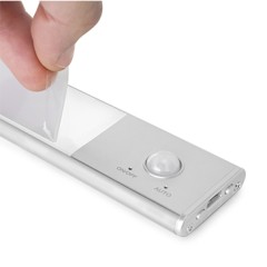 APLIQUE LED RECARGABLE KAUS LONG